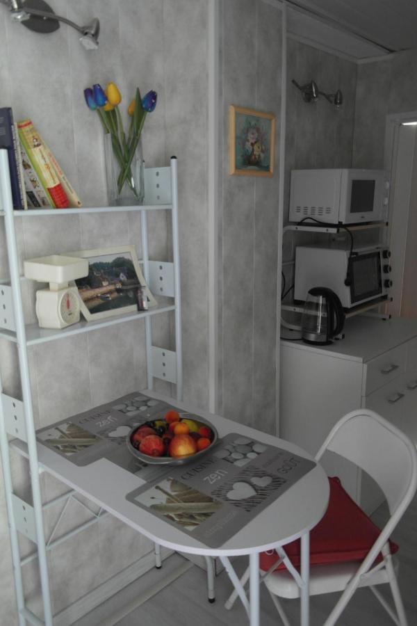 Studio 30 M2 Contes  Exterior photo