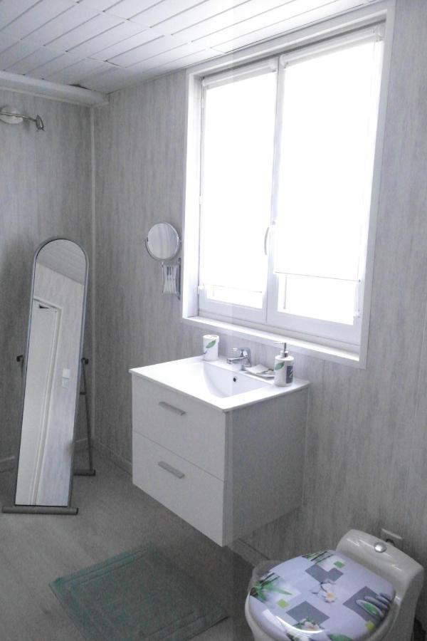 Studio 30 M2 Contes  Exterior photo